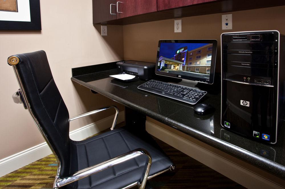 Holiday Inn Express Palatka Northwest By Ihg 外观 照片